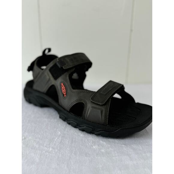 Men's Keen Targhee iii Grey and Black Open Toe Hiking Sandal, Size 14 - Picture 1 of 9